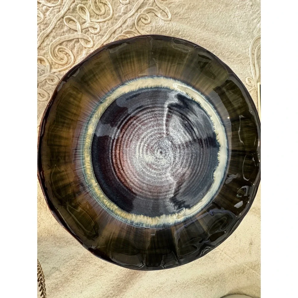 Unbranded beautifully glazed